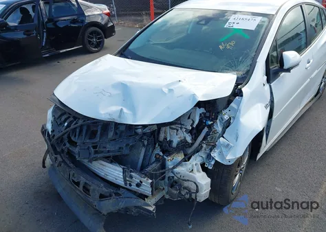 2022 Toyota Prius Prime Xle из США, поврежденный, VIN JTDKAMFPXN3202707